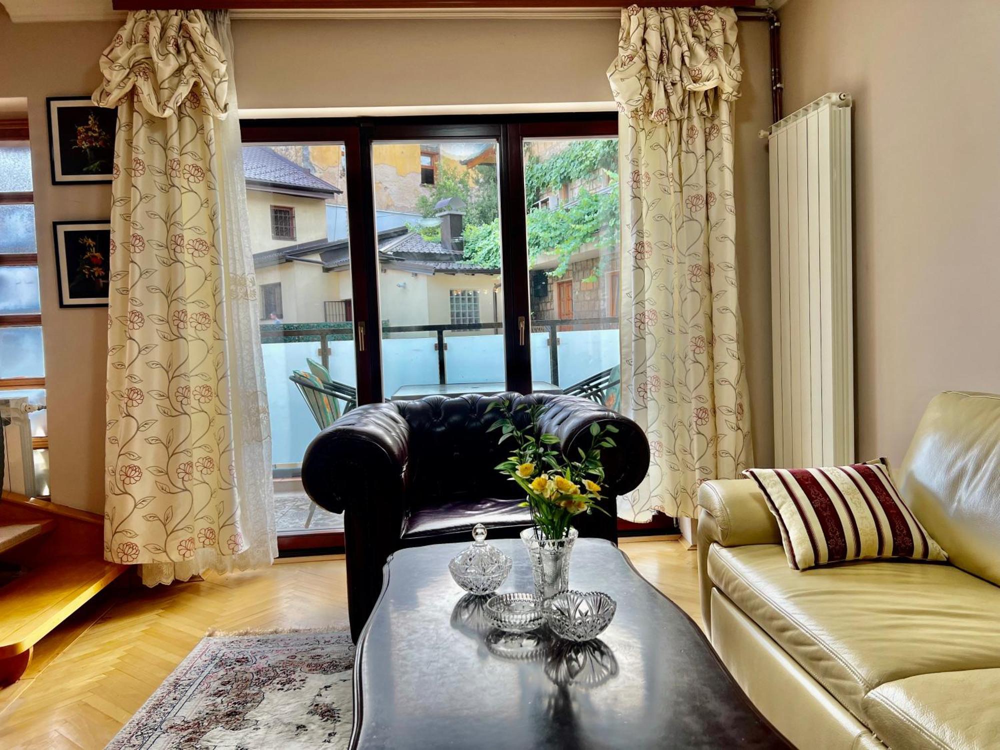 Residential Old Town Villa