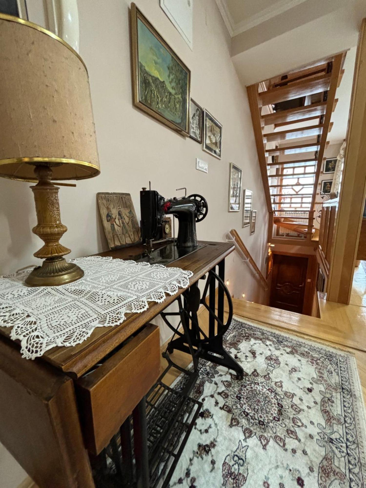 Residential Old Town Villa *